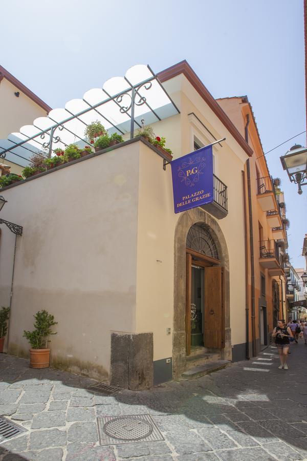 Palazzo Delle Grazie Bed & Breakfast Sorrento Luaran gambar